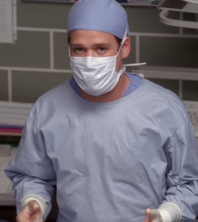 007 - Grey's Anatomy Season 1 Episode 1