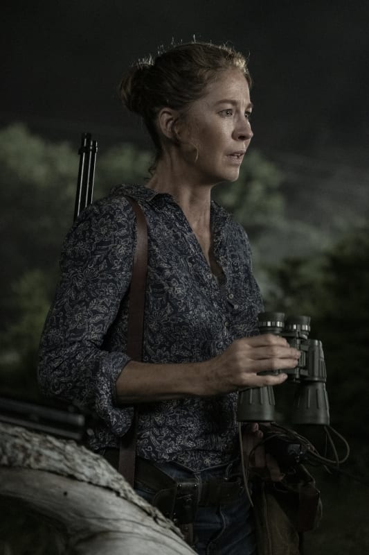 June Searches for Survivors - Fear the Walking Dead Season 5 Episode 13