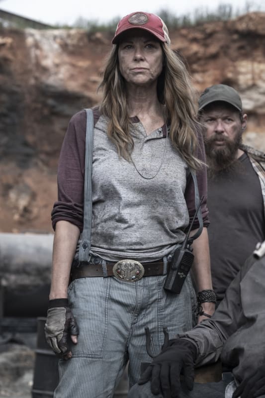 Sarah Has an Epiphany - Fear the Walking Dead Season 5 Episode 13