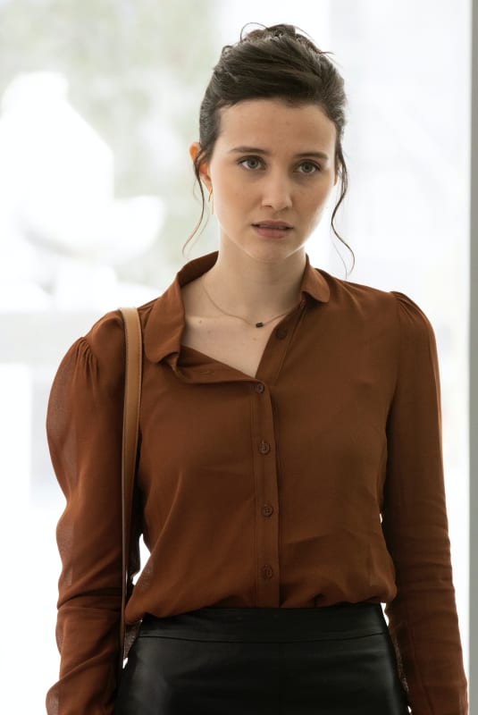 Whitney Chats With Her Mom - The Affair
