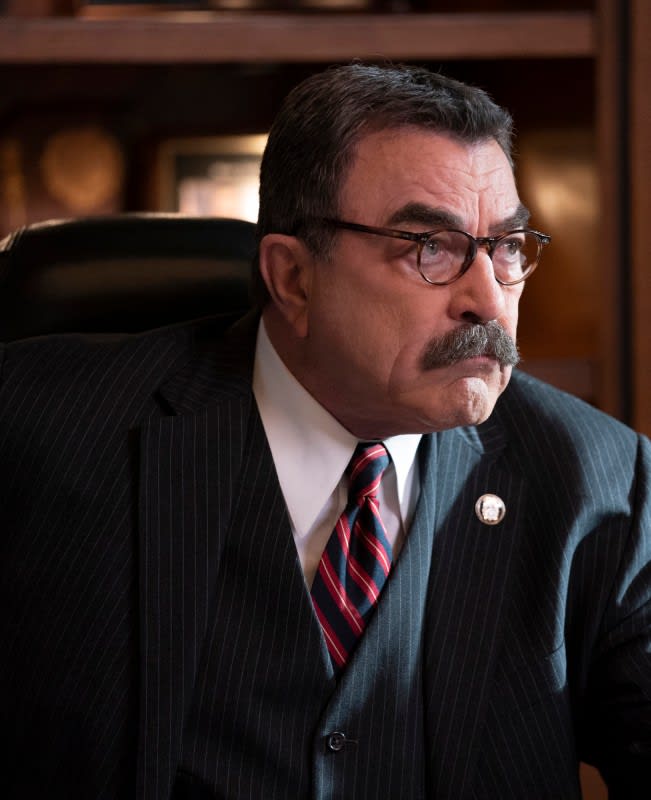 Frank Takes Sides - Blue Bloods Season 10 Episode 5