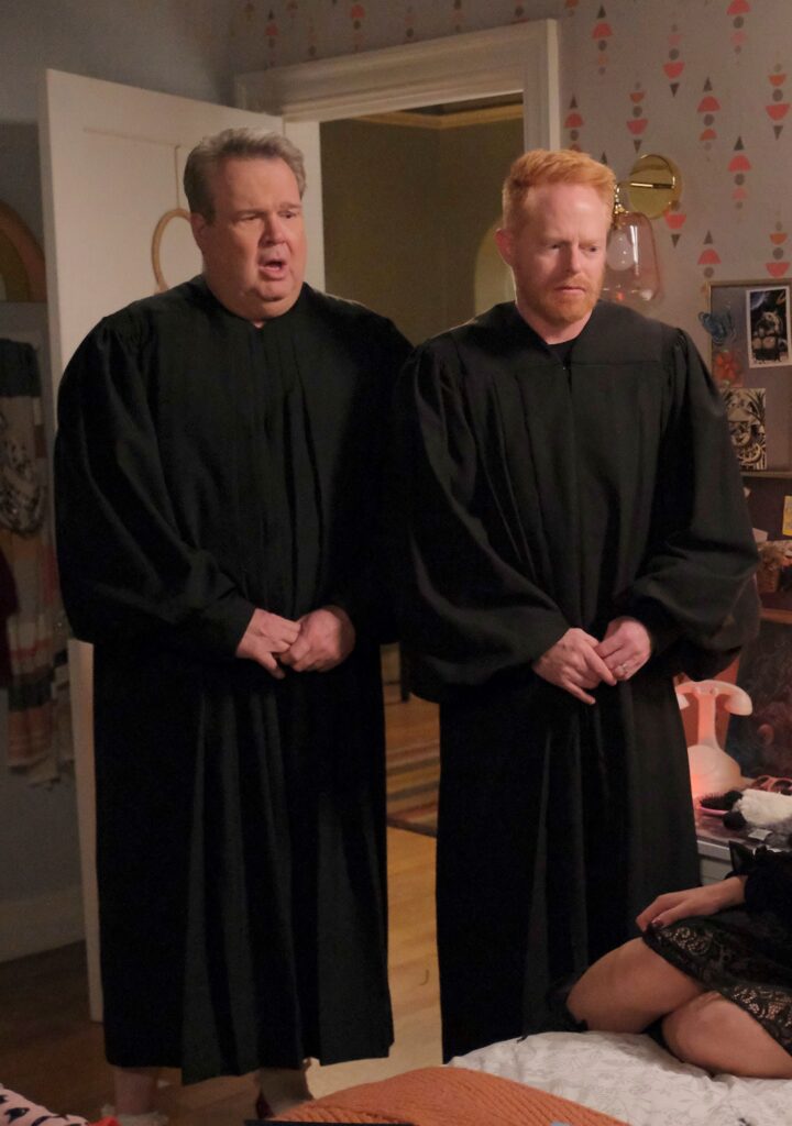 Judging Fathers - Modern Family Season 11 Episode 5