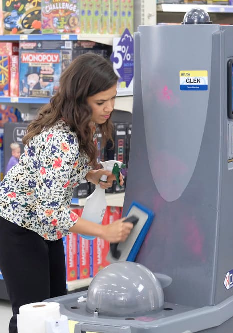 Keep It Clean - Superstore Season 5 Episode 4