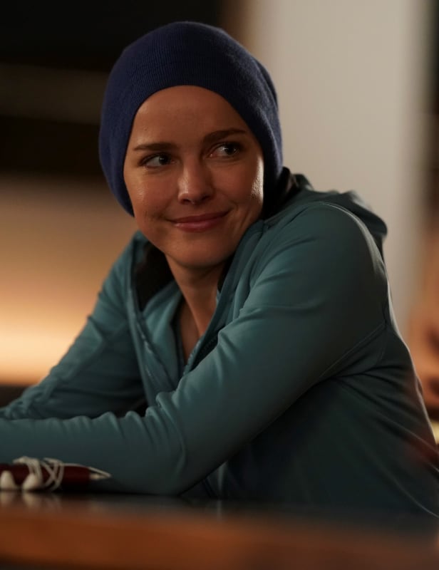 Maggie's Run - Tall - A Million Little Things Season 2 Episode 2