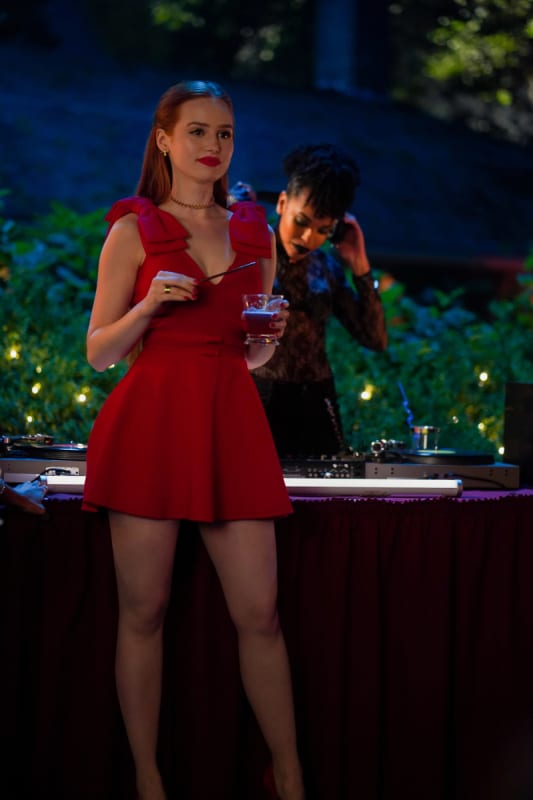 Red Drink - Riverdale Season 4 Episode 2