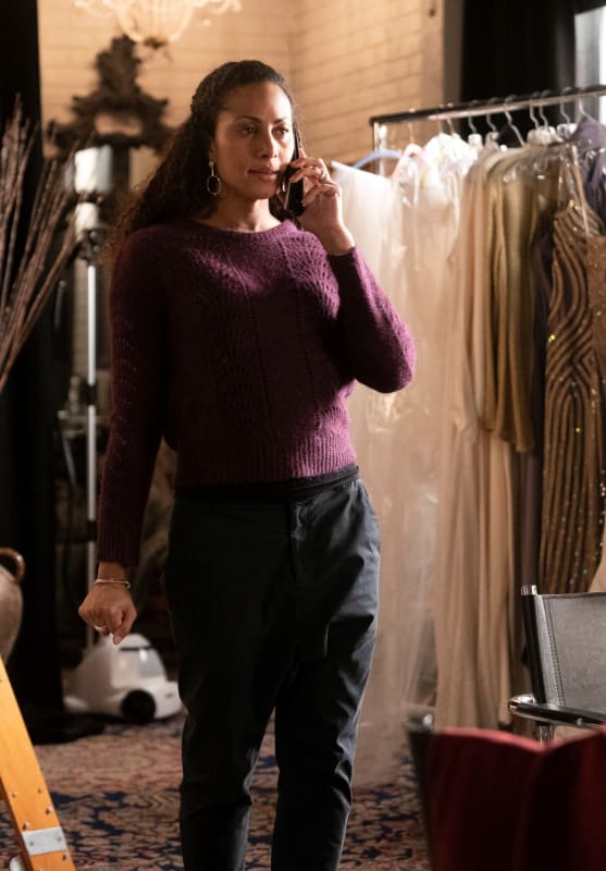 Regina is Frustrated - Tall - A Million Little Things Season 1 Episode 13