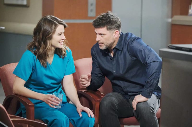 Sarah Says Goodbye - Days of Our Lives