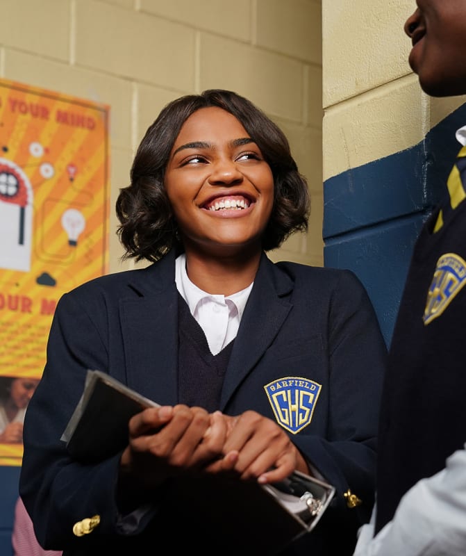 Smiling Jennifer - Black Lightning Season 3 Episode 2