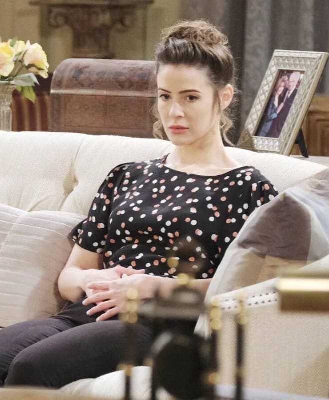 (TALL) Sarah's Secret is Discovered - Days of Our Lives