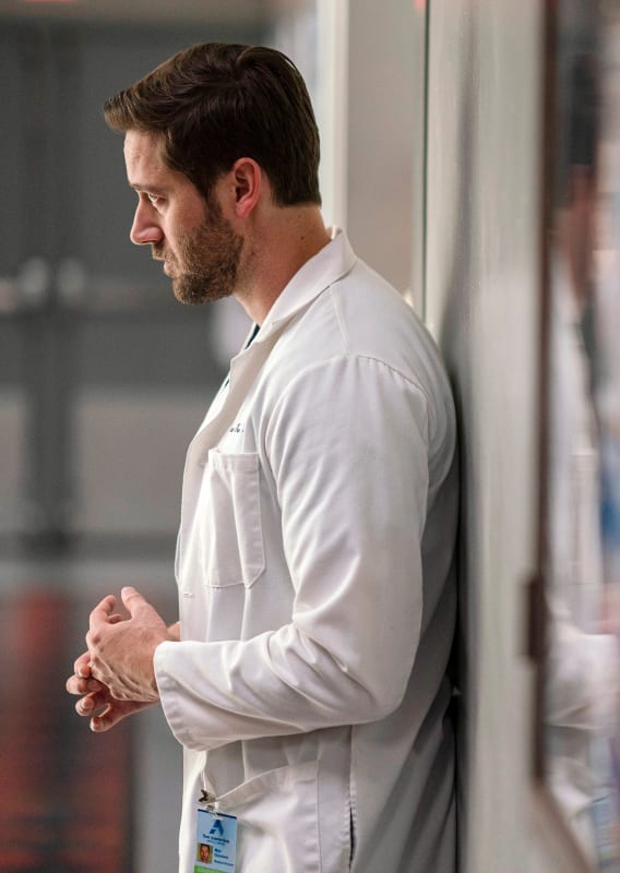 The Quiet Moments - Tall - New Amsterdam Season 2 Episode 3
