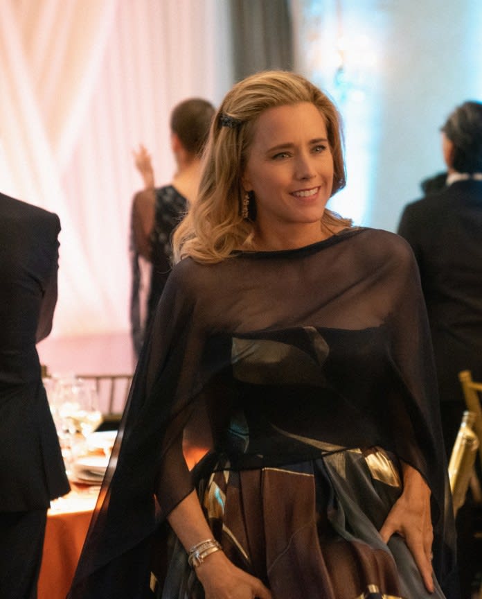 At An Event - Madam Secretary Season 6 Episode 6