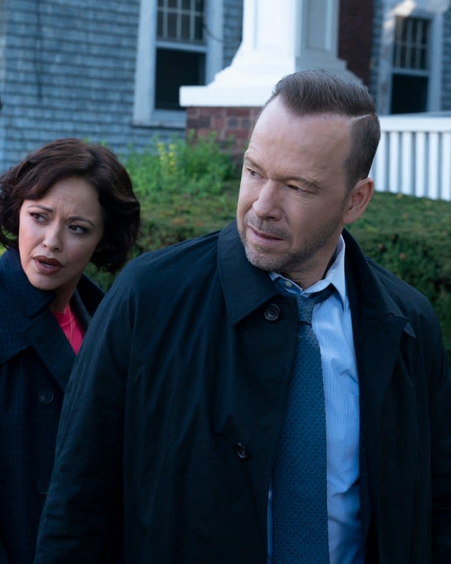 Following a Lead - Blue Bloods Season 10 Episode 6