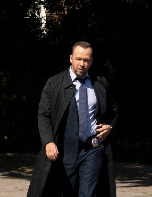 Hunting a Killer - Blue Bloods Season 10 Episode 6