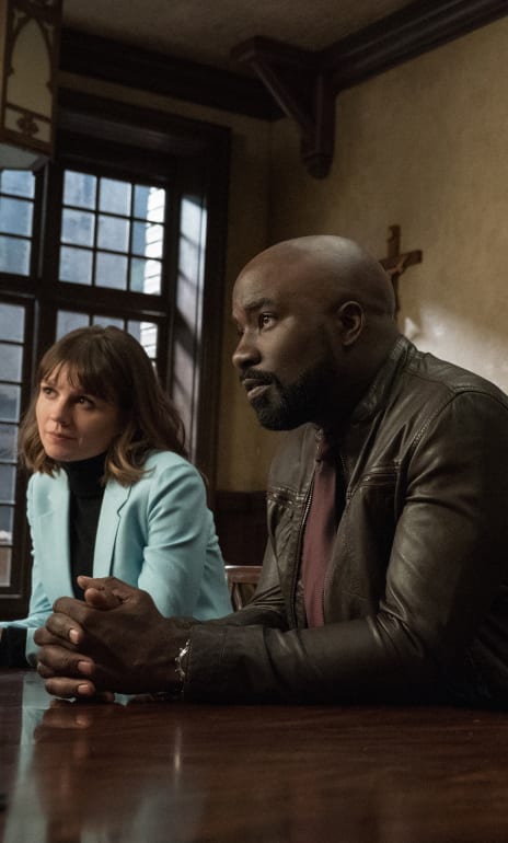 Kristen and Acosta - EVIL Season 1 Episode 7