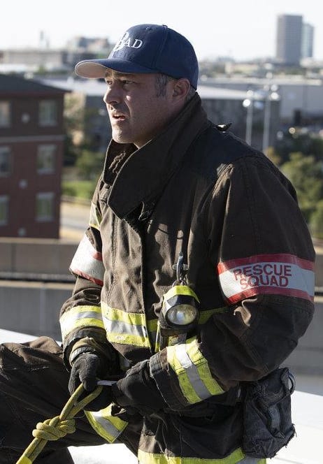 Severide rappel - Chicago Fire Season 8 Episode 7