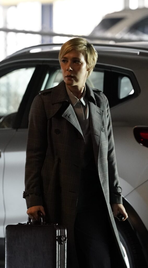 Turning Around - How To Get Away With Murder Season 6 Episode 8 