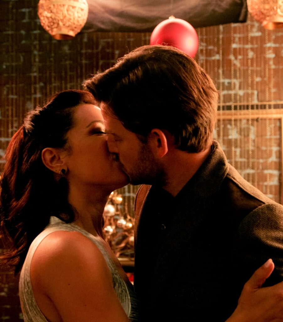 Blissful Kiss - A Date By Christmas Eve