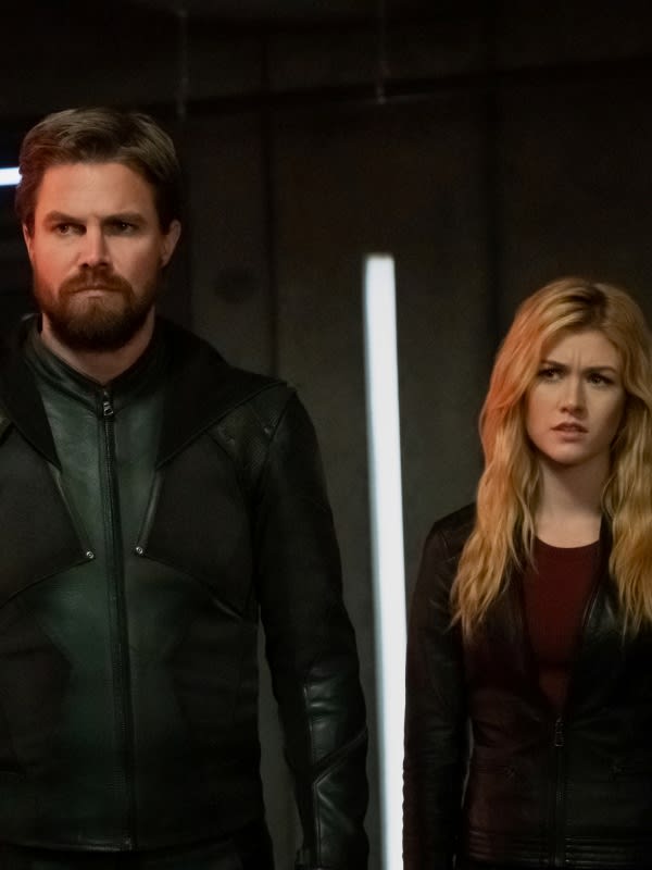Oliver and Mia - Supergirl Season 5 Episode 9