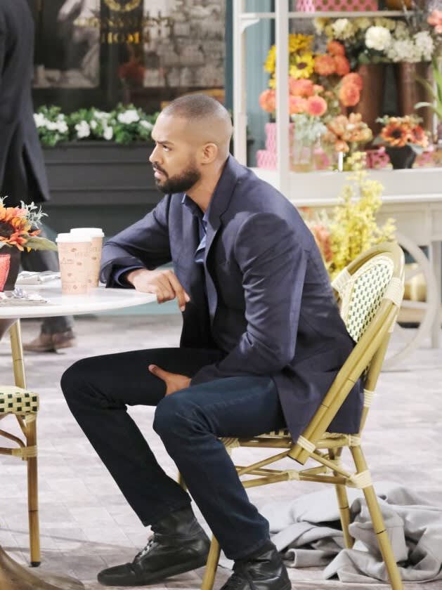 (TALL) Going to Rome - Days of Our Lives