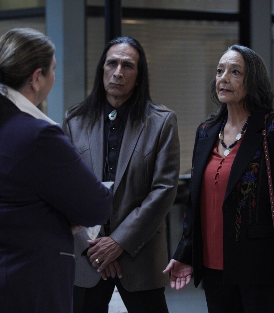The Return of Sue Lynn - Stumptown Season 1 Episode 8