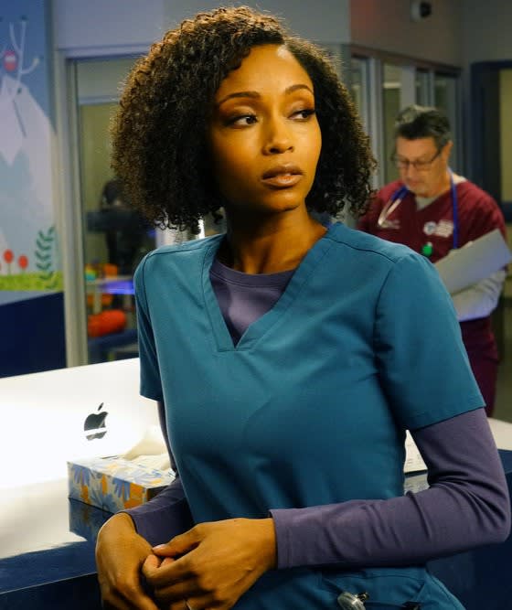 A Plane Crash - Chicago Med Season 5 Episode 11