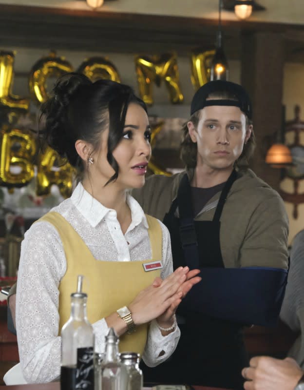 Helping Hand - Nancy Drew Season 1 Episode 10