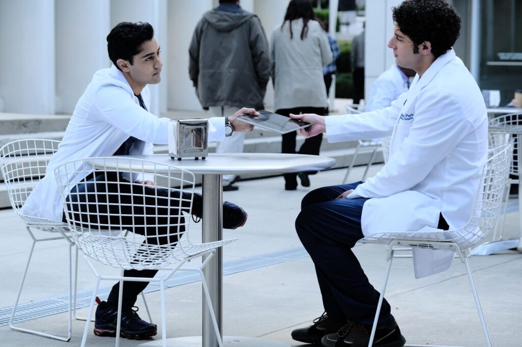 Mentoring Ezra - The Resident Season 3 Episode 12