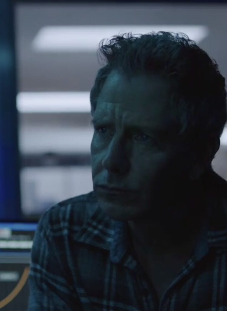 Ralph Examines the Evidence - The Outsider Season 1 Episode 4