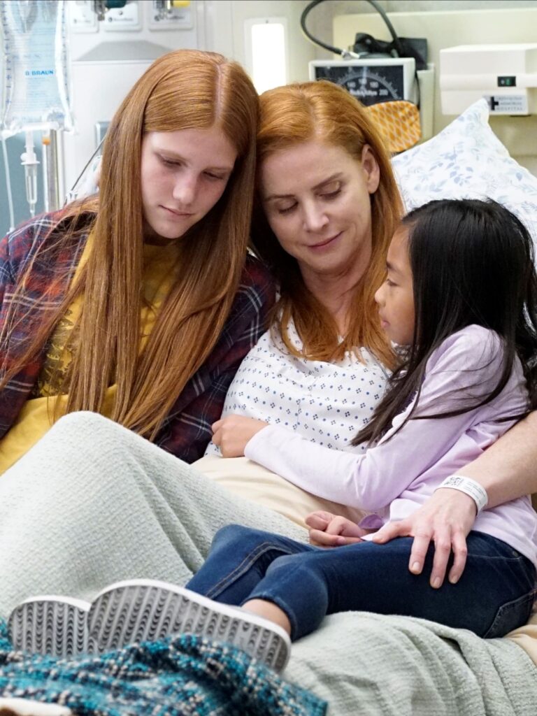 Sick Mom - Tall - Grey's Anatomy Season 16 Episode 11