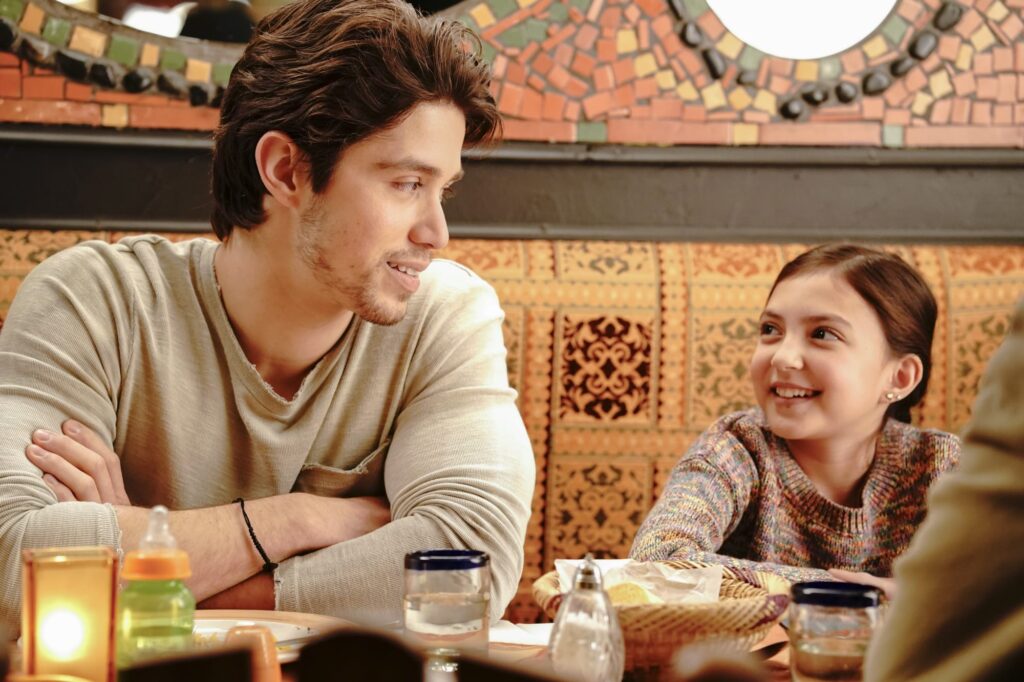 Smiling through the Pain - Party of Five Season 1 Episode 1