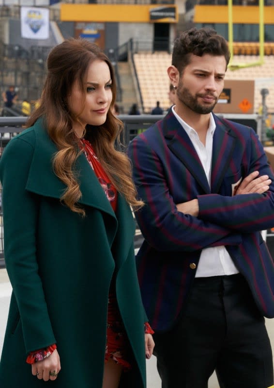 Expanding Her Empire Tall - Dynasty Season 3 Episode 11