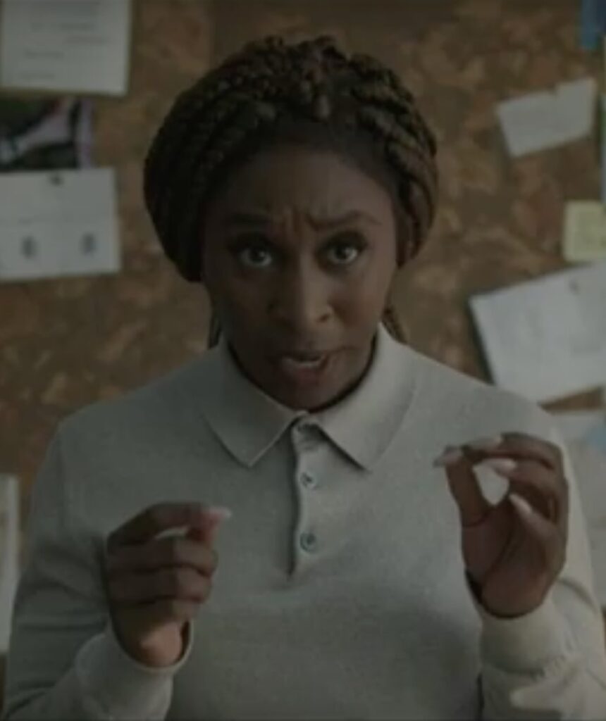 Holly Makes a Decision - The Outsider Season 1 Episode 6