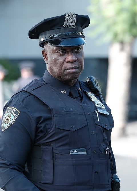 Holt's Fall From Grace - Brooklyn Nine-Nine Season 7 Episode 1