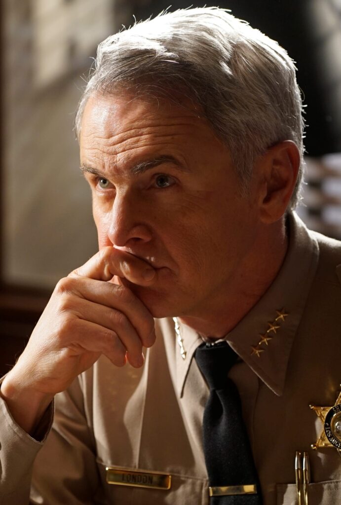 Jerry Ponders His Situation - Deputy Season 1 Episode 9