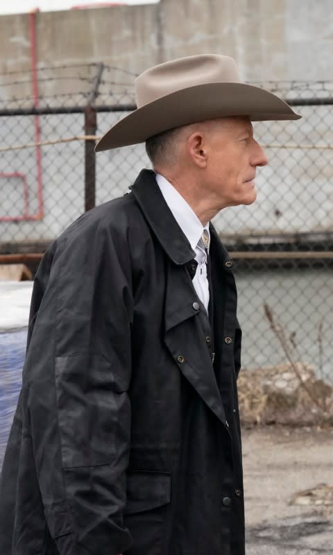 Lyle Lovett Guest Stars - Blue Bloods Season 10 Episode 14