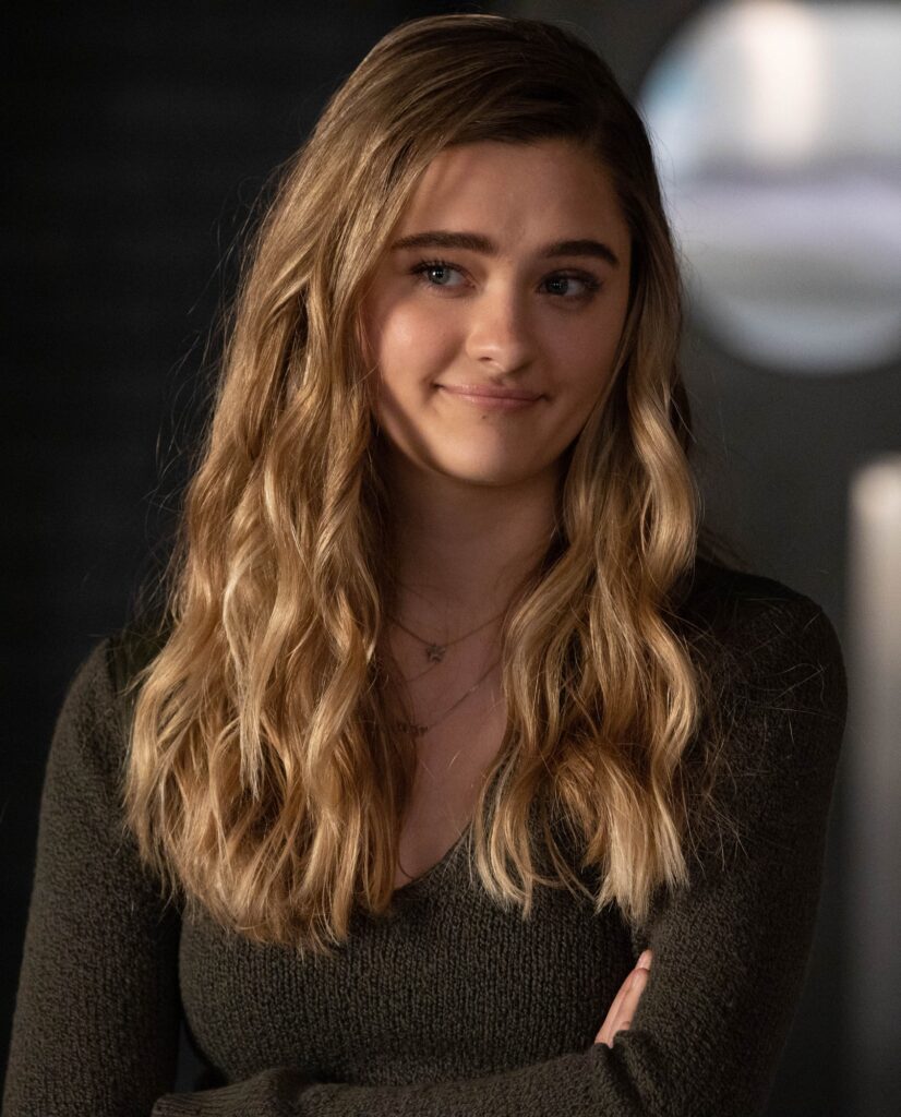 Sophie Smirks - Tall - A Million Little Things Season 2 Episode 13