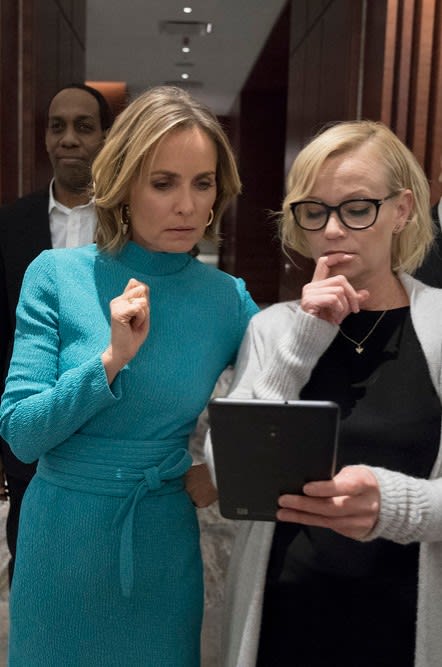 (TALL) Truth or Coverup - Law & Order: SVU Season 21 Episode 15
