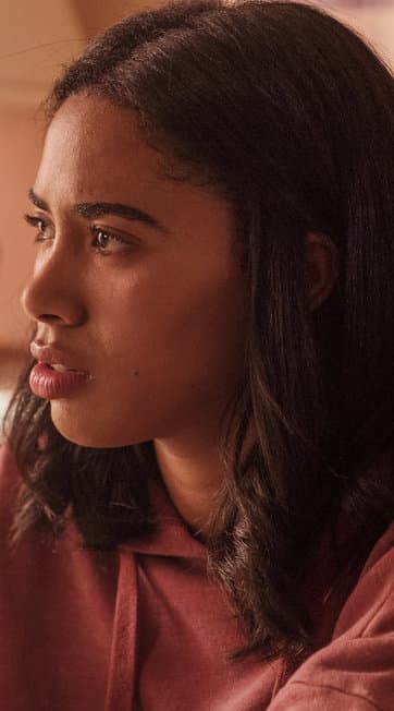 Addy Ponders - Dare Me Season 1 Episode 9 
