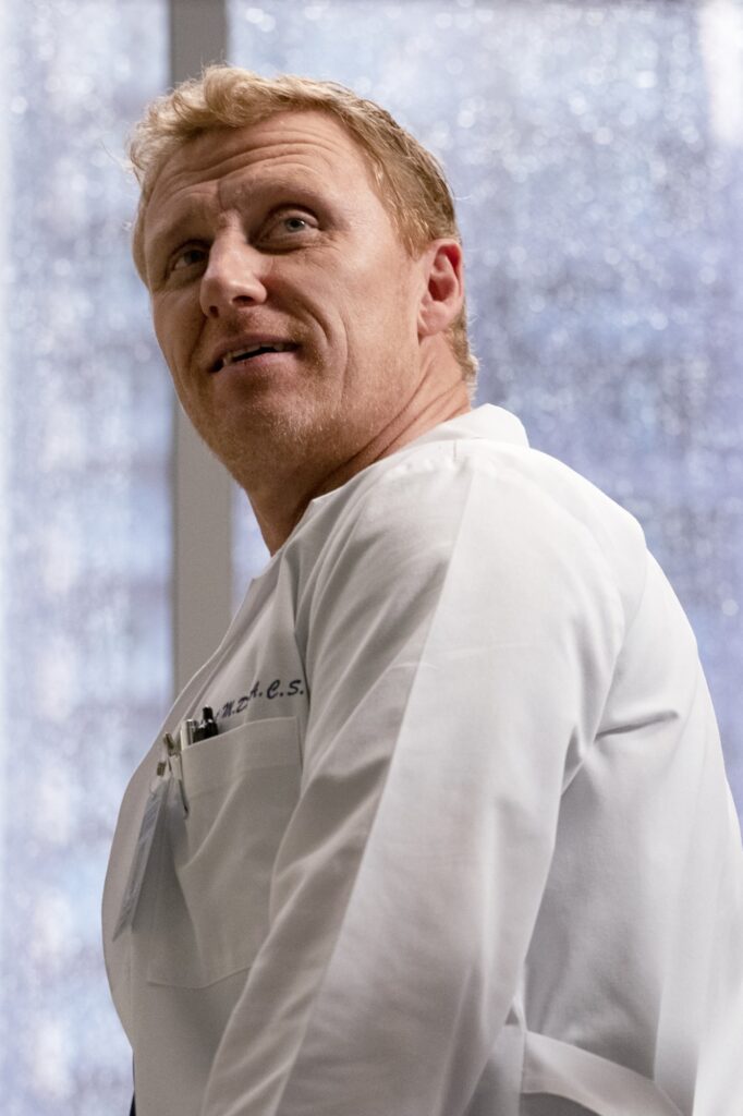 Dad Thrice Over? - Grey's Anatomy Season 16 Episode 17