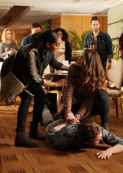 Dating Too Soon - The Rookie Season 2 Episode 12
