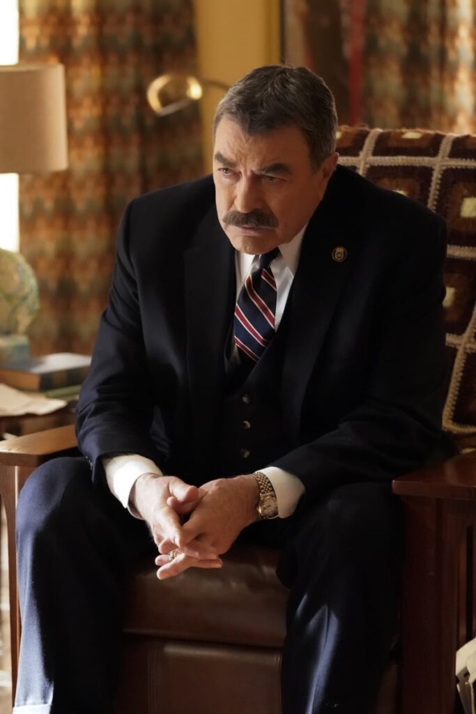 Frank Debates - Blue Bloods Season 10 Episode 15
