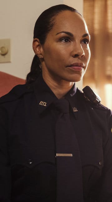 On Duty - Dare Me Season 1 Episode 9 