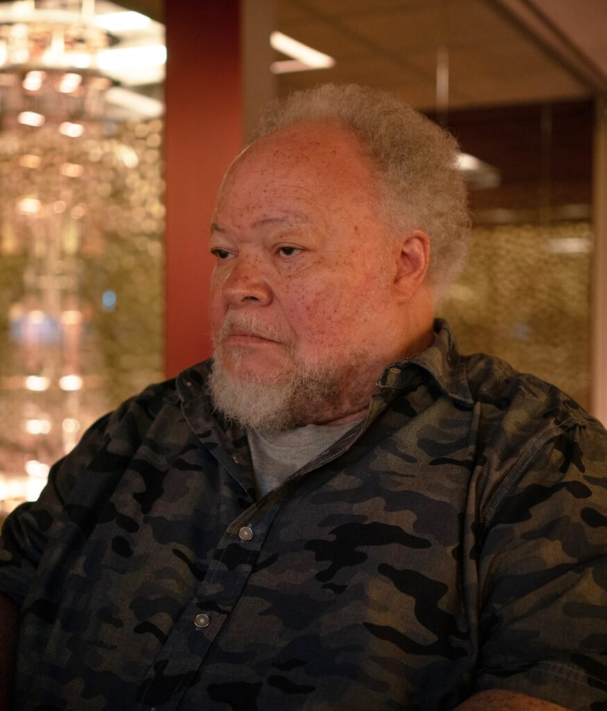 Stewart in DEVS Season 1 Episode 4