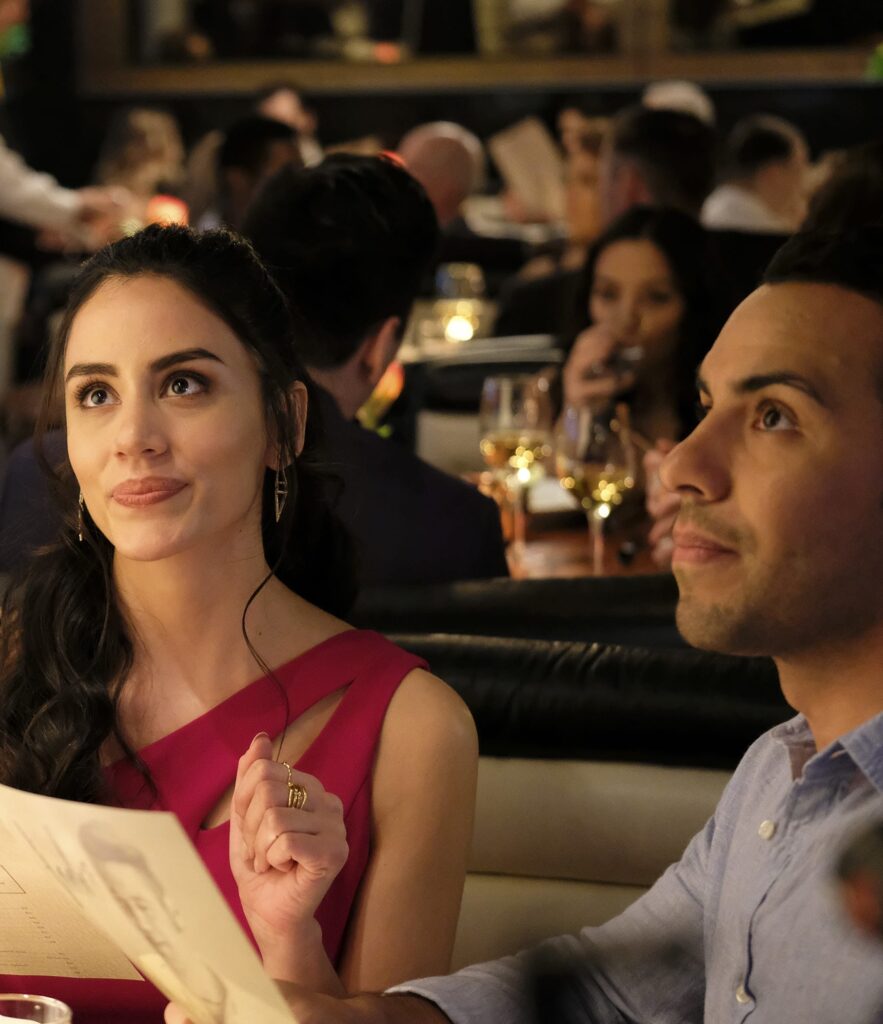 Anniversary Dinner - The Baker and the Beauty Season 1 Episode 1