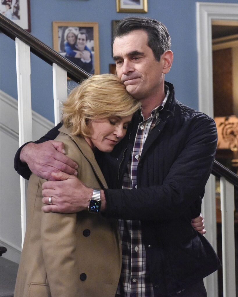 Claire and Phil hugging - Modern Family Season 11 Episode 17