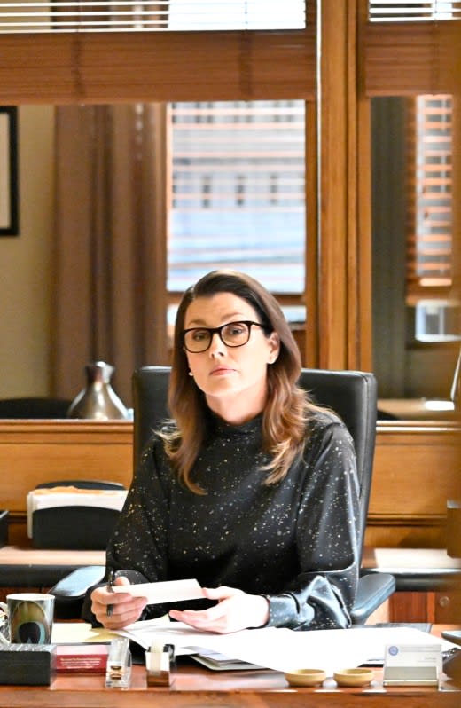 Hard at Work - Blue Bloods Season 10 Episode 18