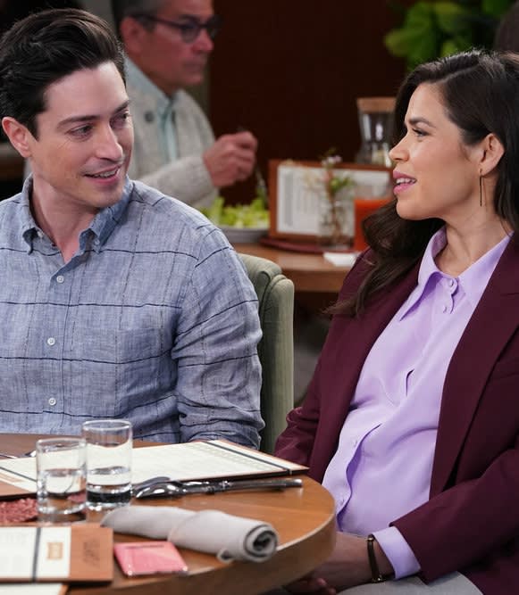 Out With the Fam - Superstore Season 5 Episode 20
