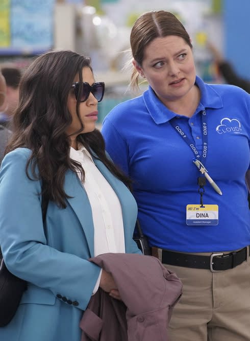 Undercover - Superstore Season 5 Episode 21