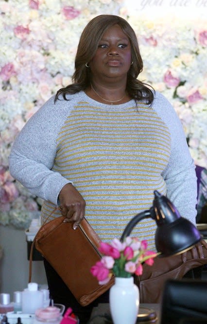 Clocking In - Good Girls Season 3 Episode 11