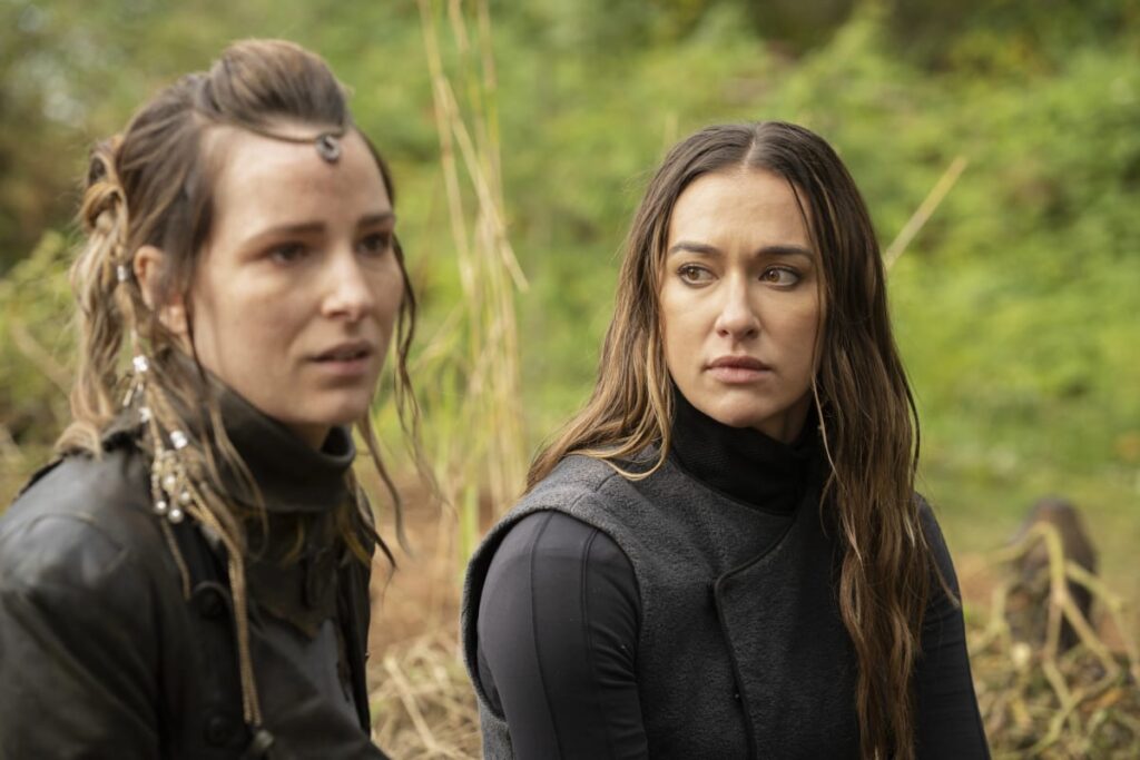Hope and Echo Together - The 100 Season 7 Episode 2